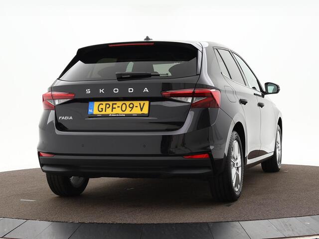 Skoda FABIA 1.0 TSI 115pk DSG Business Edition · Apple/Android Car Play · Camera · P-Sensoren · Cruise Control · Keyless · 16'' Inch · Garantie t/m 27-10-2028 of 100.000km