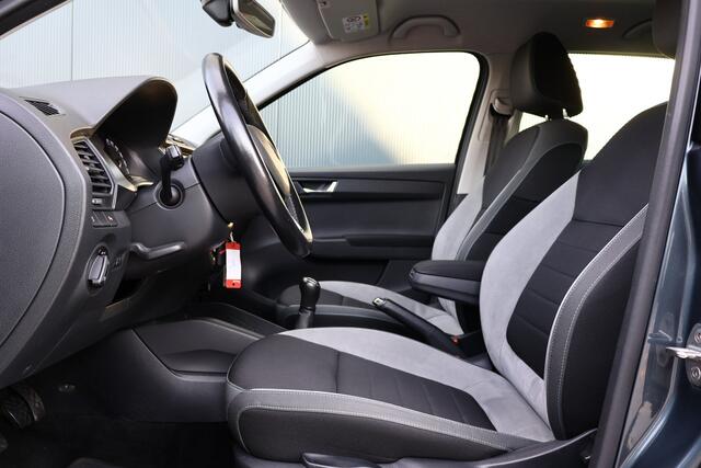 Skoda FABIA 1.0 Joy | Stoelverwarming | Cruise Control | Climate Control | DAB+ | Lichtmetaal