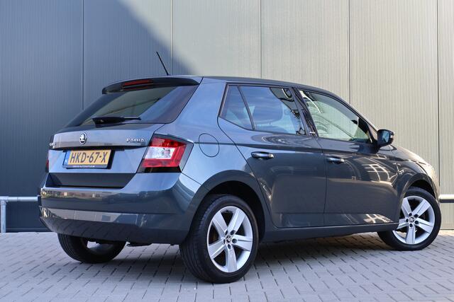 Skoda FABIA 1.0 Joy | Stoelverwarming | Cruise Control | Climate Control | DAB+ | Lichtmetaal