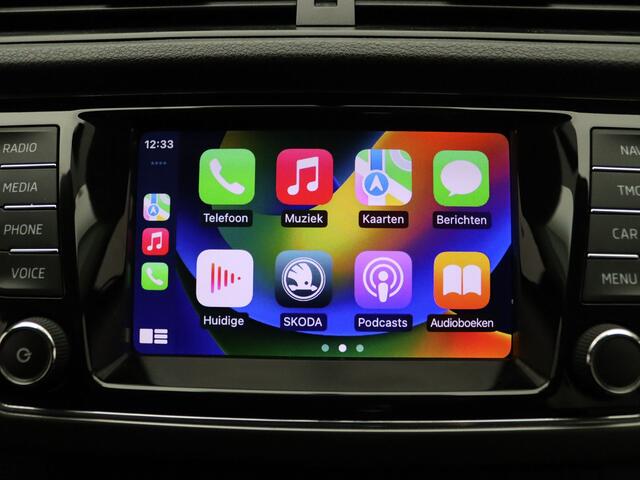 Skoda FABIA Combi 100pk TSI Business Edition Airco | Cruise | Carplay | Navi | Parkeersens. achter