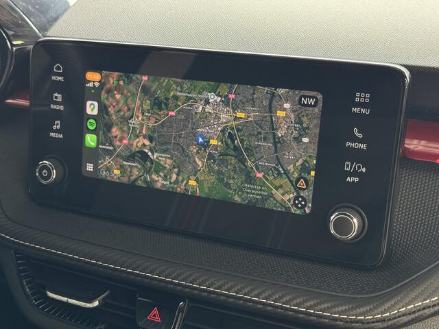 Skoda FABIA 1.0 TSI 116PK MONTE CARLO BLACK CAMERA LED STOEL/STUUR VERW ADAP, CRUISE VIC.COCKPIT 03/2025