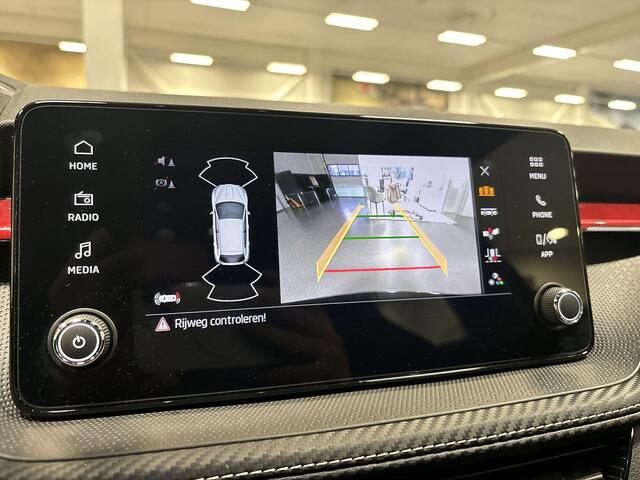 Skoda FABIA 1.0 TSI 115pk DSG Monte Carlo · Camera · Apple/Android Car Play · Keyless · P-Sensoren · Stoelverwarming · 17'' Inch · Garantie t/m 27-05-2029 of 100.000km