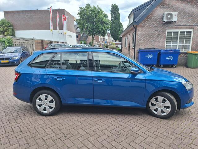 Skoda FABIA Combi 1.0 Active
