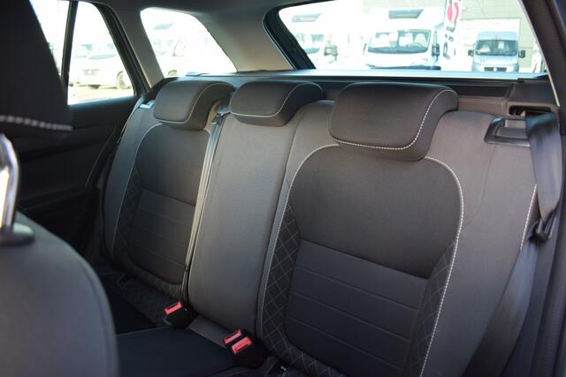 Skoda FABIA Combi 1.0 TSI Ambition | Automaat | Trekhaak | Apple CarPlay | Cruise