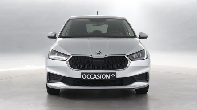 Skoda FABIA 1.0 MPI 80pk Ambition / Navigatie via App connect / Parkeersensoren