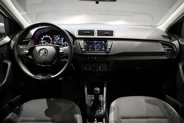Skoda FABIA Combi 1.0 TSI Ambition + CARPLAY / NAVIGATIE / PDC