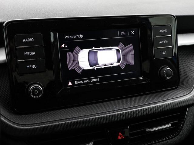 Skoda FABIA 1.0 TSI 95pk Business Edition · Apple/Android Car Play · P-Sensoren · Climatronic · DAB · ACC · 15'' Inch · Garantie t/m 20-11-2027 of 100.000km