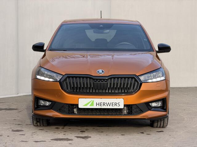Skoda FABIA 1.0 TSI Monte Carlo / DSG Automaat / Camera / Navigatie via Apple Carplay & Android Auto / Adaptieve Cruise / PDC / Stoelverwarming / Sportstuur / Sport Stoelen / ACC /