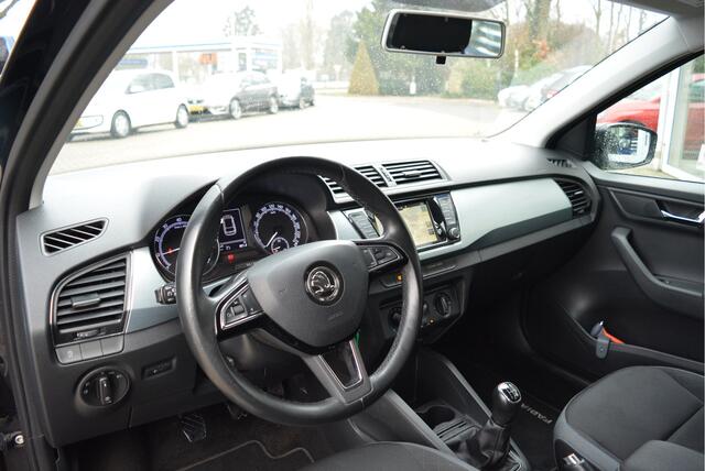 Skoda FABIA Combi 1.0 Ambition ? Cruise ? CarPlay ? Trekhaak ? PDC ? NAP ?