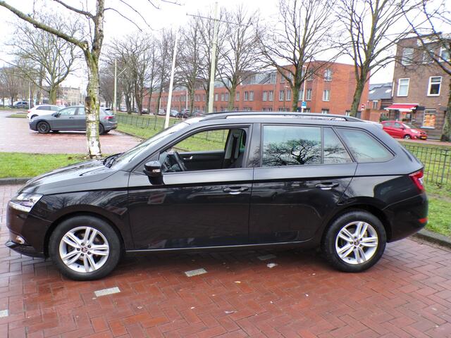 Skoda FABIA Combi 1.0 Business Edition PANORAMADAK CRUISECONT APPLECARPLAY....