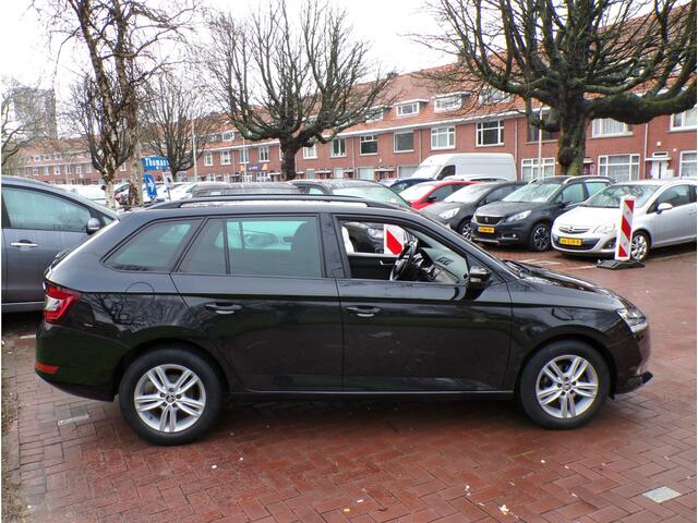 Skoda FABIA Combi 1.0 Business Edition PANORAMADAK CRUISECONT APPLECARPLAY....