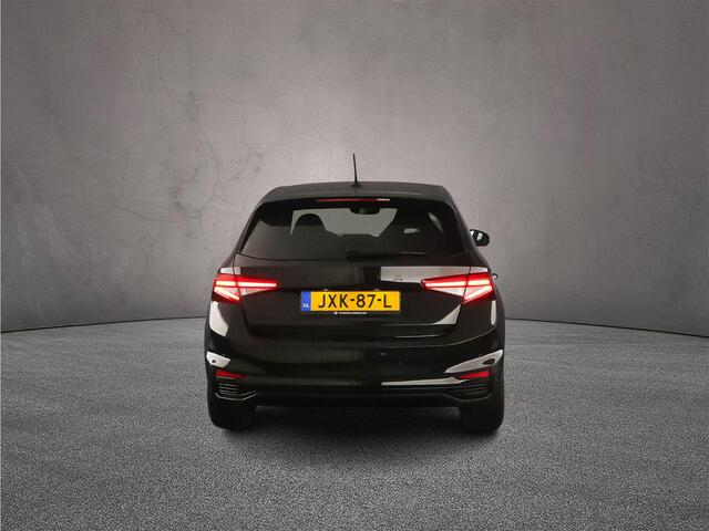 Skoda FABIA Monte Carlo 1.0 TSI 115pk DSG Automaat Adaptive cruise control, Navigatie, Achteruitrijcamera, Stoelverwarming, LED koplampen, Parkeersensoren, App connect