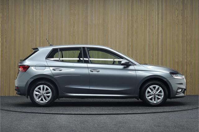 Skoda FABIA 1.0 TSI Automaat Business Edition | Cruise control | PDC voor en achter | Led | Maps Navigatie | Stoelverwarming