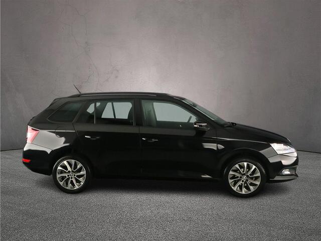 Skoda FABIA Combi Business Edition 1.0 TSI 95pk Navigatie, Cruise control, App connect, Parkeersensor achter, Airco, Bluetooth, LED dagrijverlichting