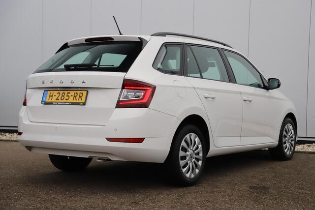 Skoda FABIA Combi 1.0 TSI Ambition 95PK Navigatie Carplay Android Airco Cruise Control Parkeersensor