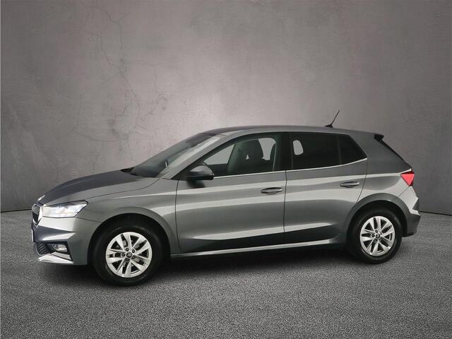 Skoda FABIA Business Edition 1.0 TSI 95pk Cruise control, Achteruitrijcamera, LED koplampen, Parkeersensoren, App connect, Bluetooth, DAB, Radio, Airco