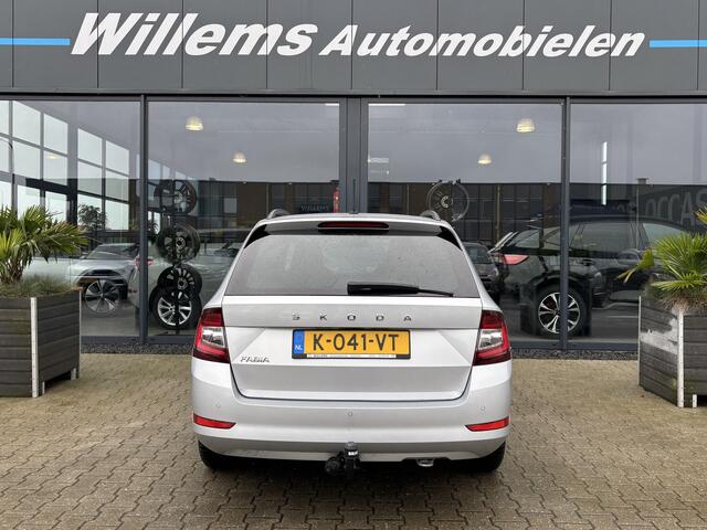 Skoda FABIA Combi 1.0 TSI Business Edition Stoelverwarming, Trekhaak & App-Connect