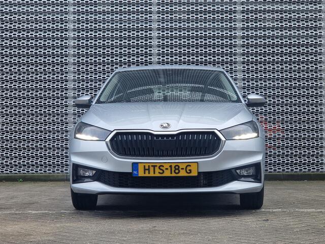 Skoda FABIA 1.0 TSI Selection / 15 inch