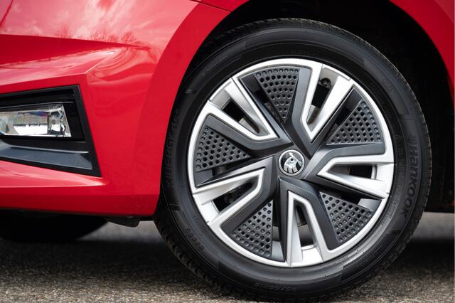 Skoda FABIA 1.0 TSI 110pk Style | Camera | Keyless | Full LED | Side Assist | Stoel- stuurverw.