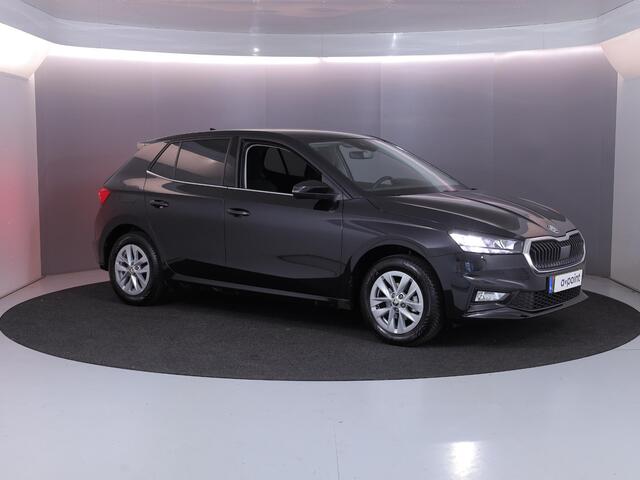 Skoda FABIA 1.0 TSI Business Edition 95 pk | Verlengde garantie | Navigatie via App | Parkeersensoren | Achteruitrijcamera | LED koplampen | Stoelverwarming |