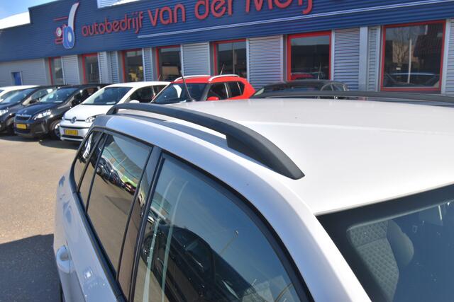 Skoda FABIA Combi 1.2 TSI Drive , TREKHAAK , NAVI , CLIMATR , CR CONTR , LMV16 , PDC A ,