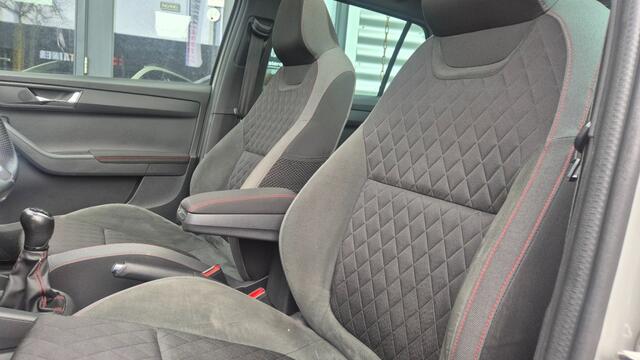 Skoda FABIA 1.0TSI MONTE-CARLO LED CARPLAY PANO CLIMA STOELVERW CRUISE