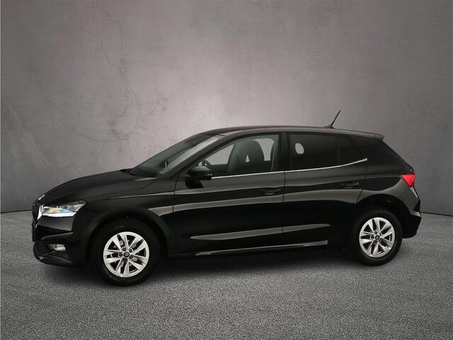 Skoda FABIA Business Edition 1.0 TSI 95pk Achteruitrijcamera, Parkeersensoren, Cruise control, App connect, LED koplampen, Airco, DAB, Radio, Bluetooth