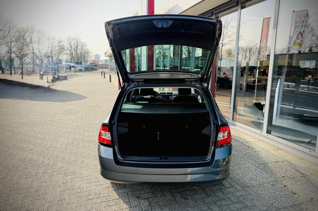 Skoda FABIA Combi 1.0 TSI Style Business | PDC | CLIMA | STOELVERWARMING