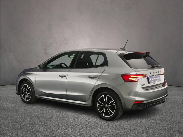 Skoda FABIA Monte Carlo 1.0 TSI 115pk DSG Automaat Cruise control, Achteruitrijcamera, Stoelverwarming, LED koplampen, Parkeersensoren, App connect