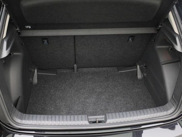 Skoda FABIA 1.0TSI/115PK Selection DSG · Apple/Android · Parkeersensoren · Stoel -& stuurverwarming · Garantie t/m 27-04-2027 of 60000km.