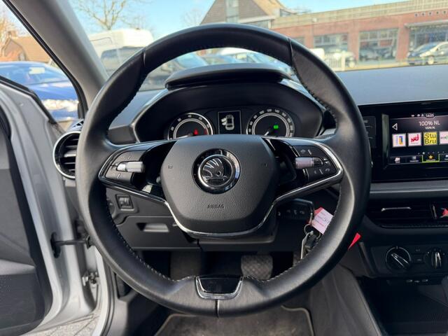 Skoda FABIA 1.0 TSi Automaat Navi Carplay Led Airco 2023