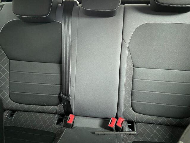 Skoda FABIA 1.0 TSI Ambition. Carplay.1e Eigenaar!