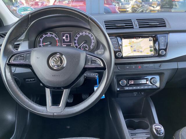 Skoda FABIA Combi 1.0 TSI Business Edition Navigatie , App Connect , Cruise Control met nieuwe riem