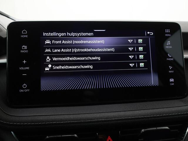 Skoda FABIA 1.0 TSI Business Edition | 115 PK | Automaat | Multifunctioneel stuurwiel | Cruisecontrol | Achteruitrij camera |