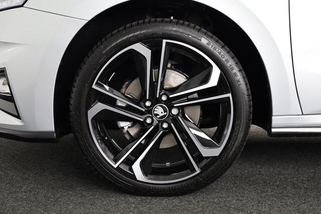 Skoda FABIA Monte Carlo 1.0 TSI 115 pk 7 versn. DSG | Travel assist plus | 18 inch lichtmetalen velgen | Verwarmbare voorstoelen | Zwart dak