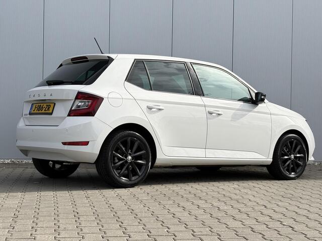 Skoda FABIA 1.0 TSI Sport business / Airco / Automaat / Cruise Control / Navigatie /