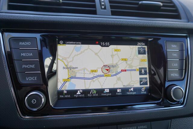 Skoda FABIA Combi 1.0 TSI Ambition Automaat/Navigatie/Nette Auto/ Goed onderhouden!