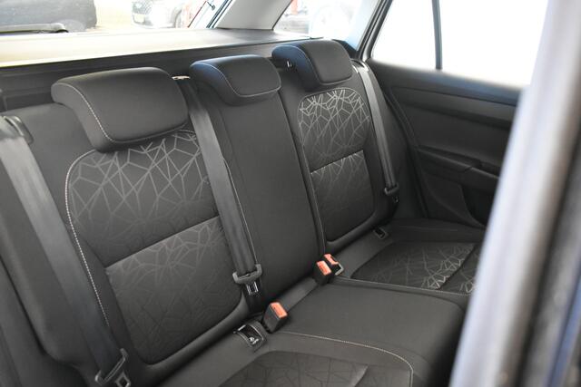 Skoda FABIA 1.0 TSI 90PK Clever Cruise PDC Climate contr Navi