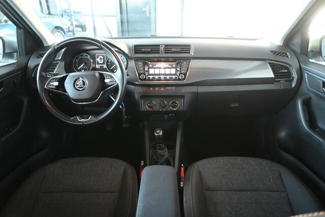 Skoda FABIA Combi 1.0 TSI Business Edition Airco Navigatie LED Cruise Control 1e Eigenaar Rijklaarprijs! Inruil Mogelijk!