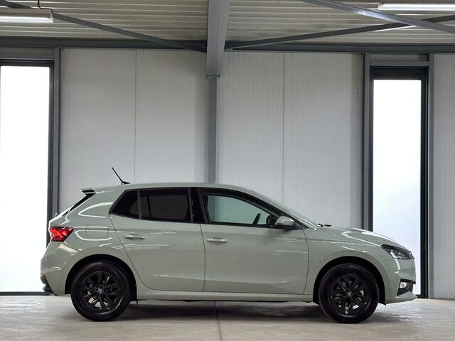 Skoda FABIA 1.0 TSI 115 pk DSG Edition | Apple Carplay/Android Auto | Camera | Winter Pakket |
