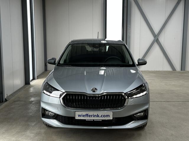 Skoda FABIA 1.0 TSI 115 pk DSG Edition | Apple Carplay/Android Auto | Camera | Winter Pakket |