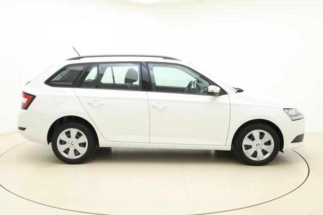 Skoda FABIA Combi 1.0 Active | 75PK | Apple Carplay & Android Auto | Cruise Control | Airco | Elektrische Ramen Voor |