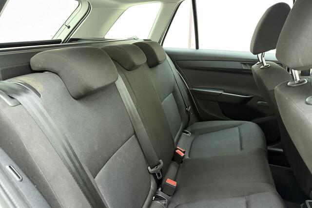 Skoda FABIA Combi 1.0 Active | 75PK | Apple Carplay & Android Auto | Cruise Control | Airco | Elektrische Ramen Voor |
