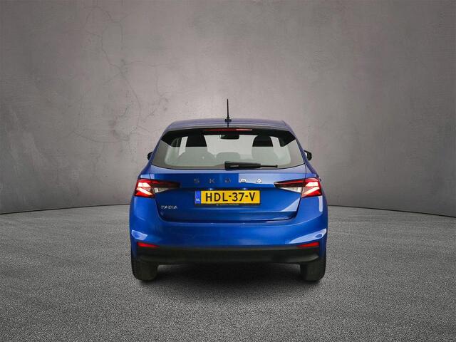 Skoda FABIA Essence 1.0 TSI 95pk Parkeersensor achter, App connect, Snelheidsbegrenzer, Airco, DAB, Radio, Bluetooth, LED koplampen