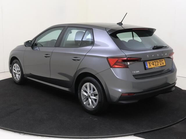 Skoda FABIA 1.0 TSI Active | Airco | DAB radio | Verwarmbare buitenspiegels | Lane- en frontassist | USB |