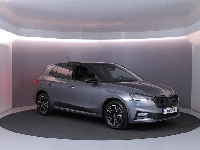 Skoda FABIA 1.0 TSI Monte Carlo 115 pk Automaat (DSG) | Verlengde garantie | Navigatie via App | Parkeersensoren | Achteruitrijcamera | Adaptieve cruise control | Stoelverwarming |