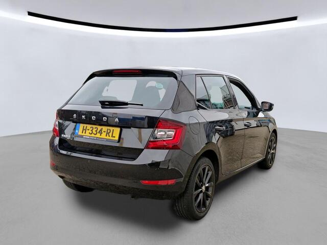Skoda FABIA 1.0 TSI Sport business | Panorama | Keyless | Camera | Stoelverw.
