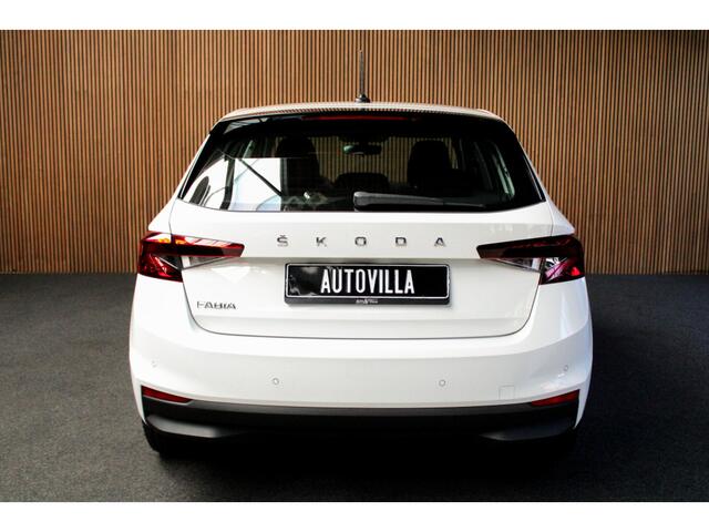 Skoda FABIA 1.0 Navi Airco Stoelverwarm. PDC Cruise Carplay BTW auto