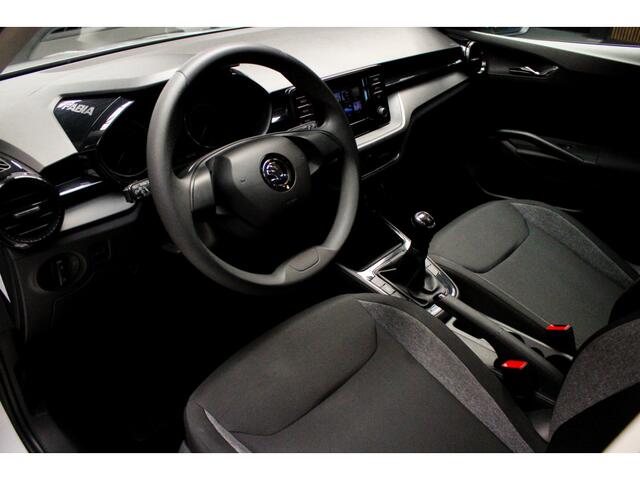 Skoda FABIA 1.0 Navi Airco Stoelverwarm. PDC Cruise Carplay BTW auto