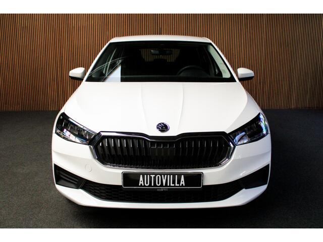 Skoda FABIA 1.0 Navi Airco Stoelverwarm. PDC Cruise Carplay BTW auto